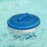 pool cleaning tool
