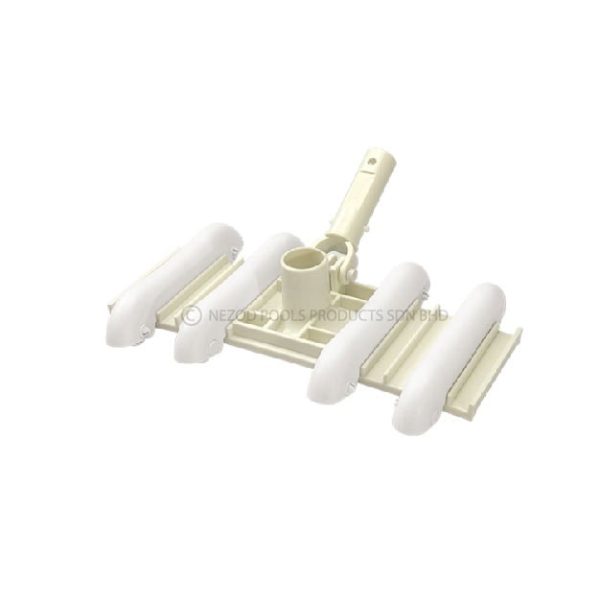 pool cleaning tool